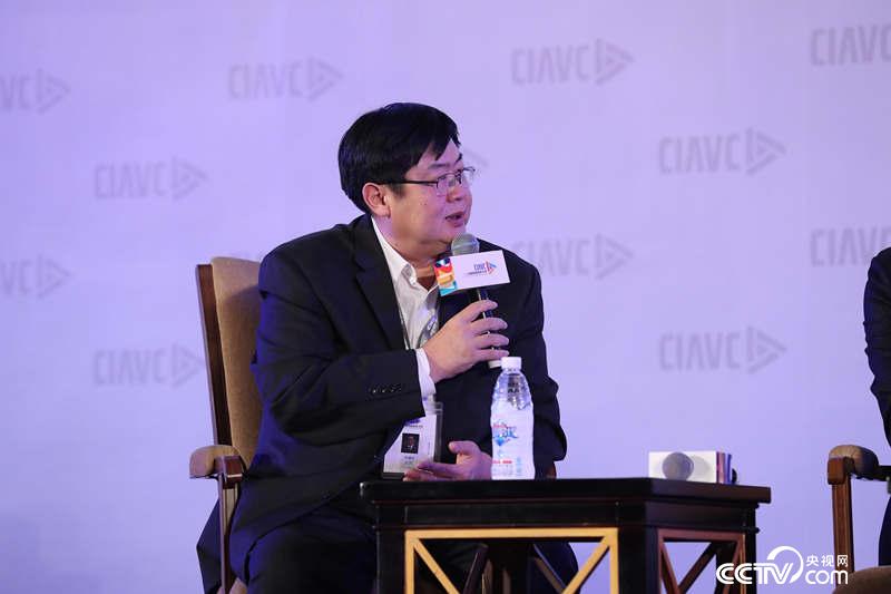 中国人民大学新闻学院教授、博士生导师，欧博官网人大媒体融合实验室总干事宋建武（央视网记者李文亮摄）