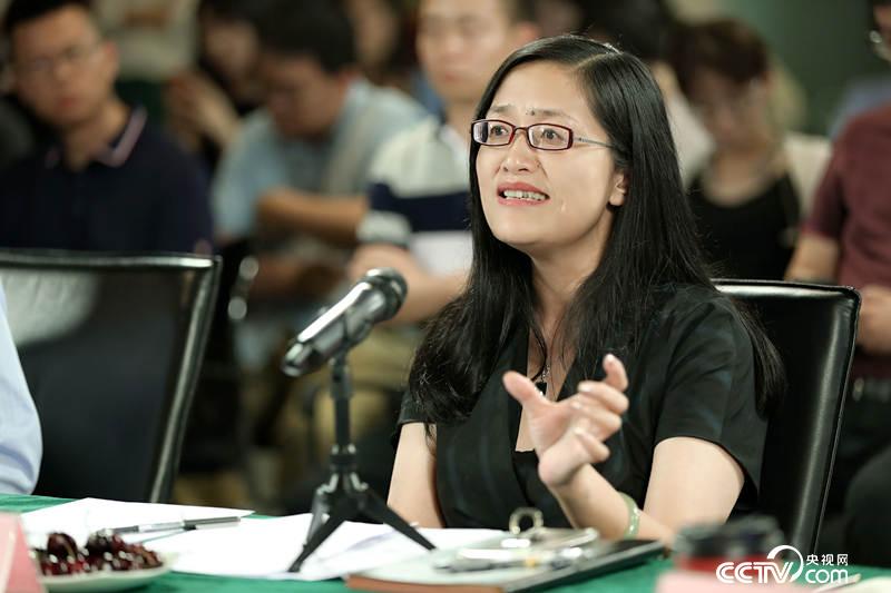 央视网董事长、总经理钱蔚致辞（刘会成摄）