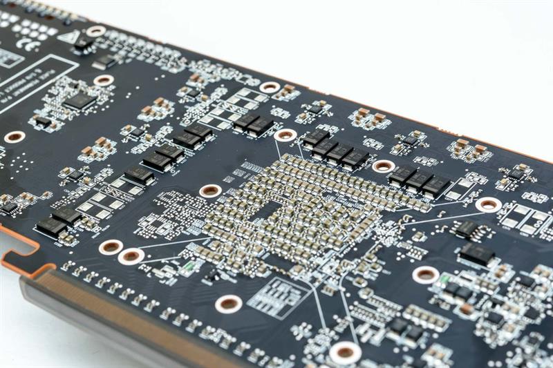 AMD RX Vega 64水冷最深测试