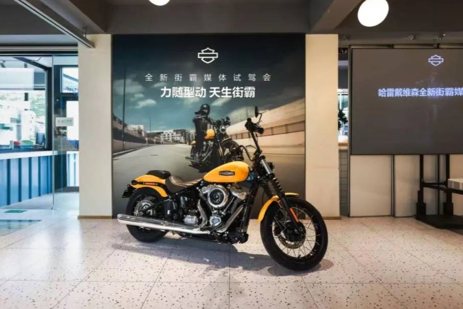 重温公路旅行，试驾2025款哈雷STREET BOB